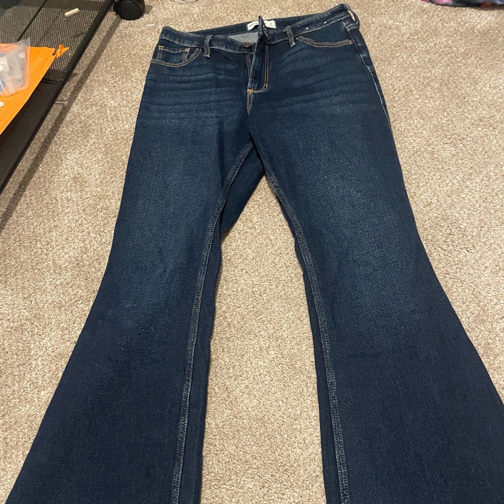 Flare Jeans Abercrombie & Fitch